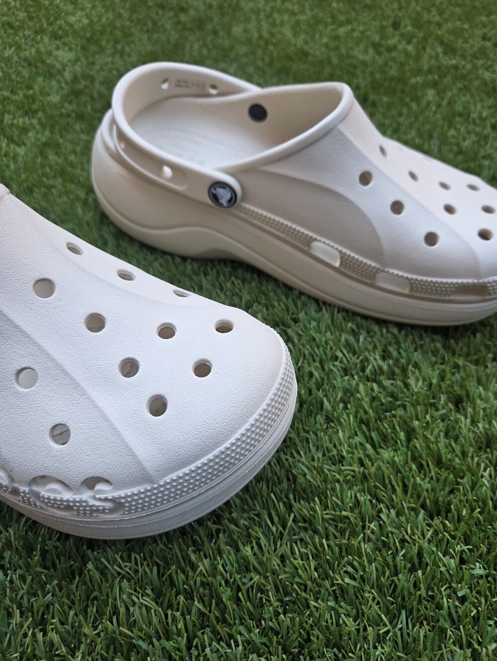Crocs Platform Clog in Bone - Nwot